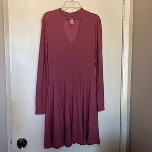 Elegant Mauve Long Sleeve Dress